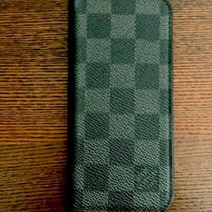 Louis Vuitton iPhone wallet case